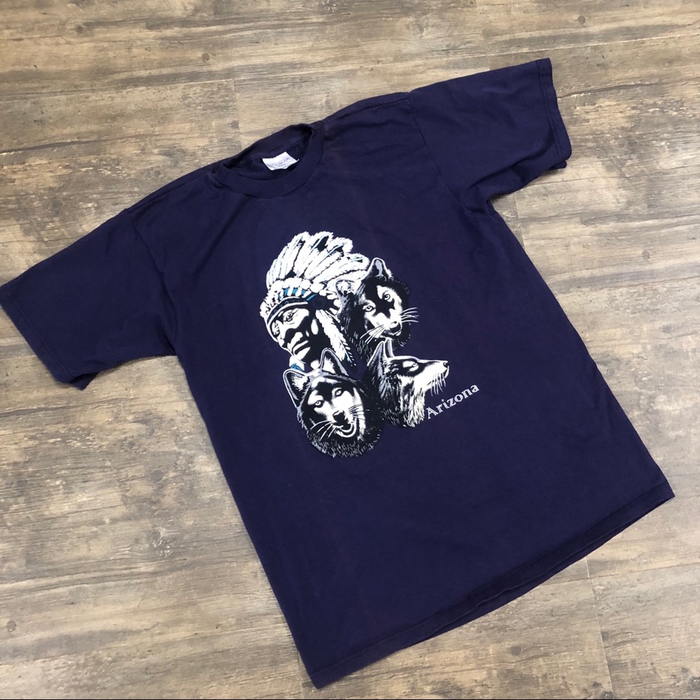 VTG Arizona Wolf Native American T-shirt Large
